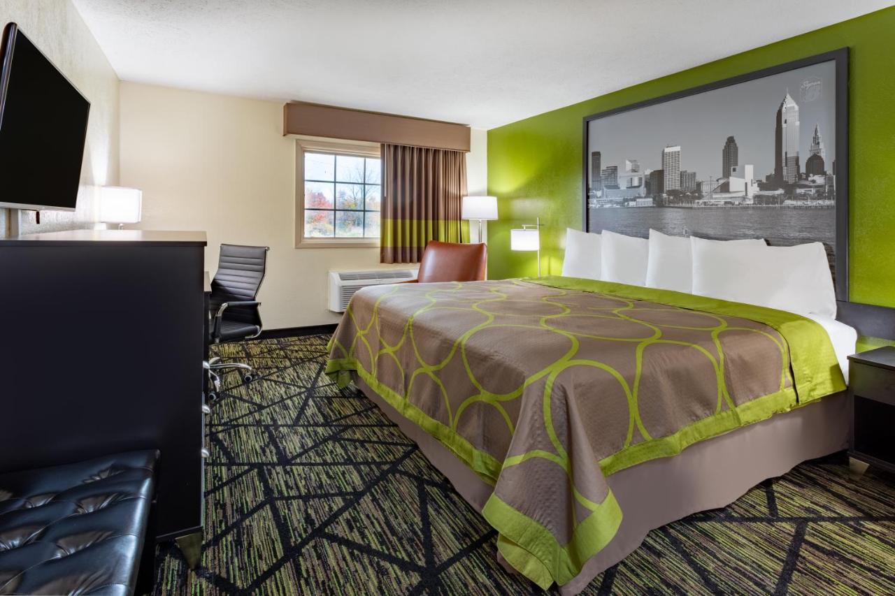 Super 8 By Wyndham Wooster Hotel ภายนอก รูปภาพ